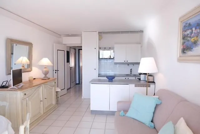 Les Mandariniers Apartman