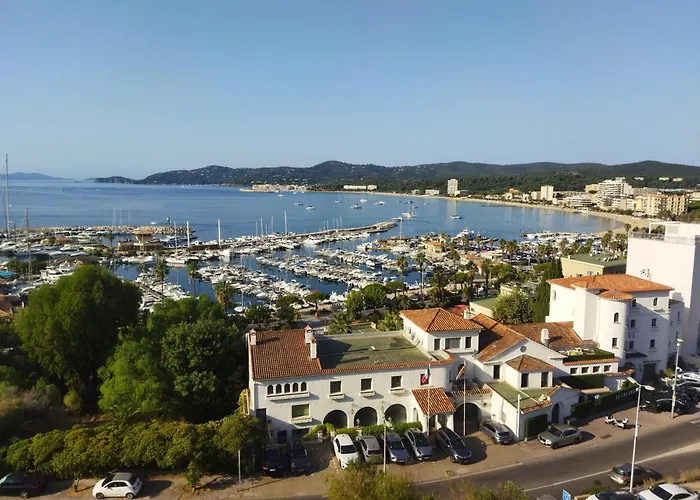 Les Mandariniers Le Lavandou